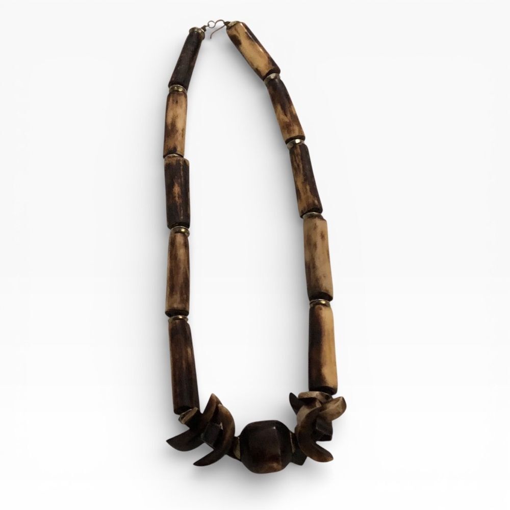 BOGO Free Vintage Hand-carved Wood (?) Statement Necklace - Picture 6 of 7